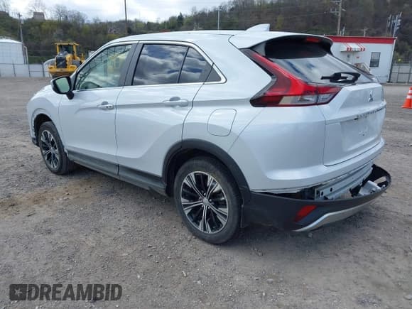 ✅ 2022 Mitsubishi Eclipse Cross SE • VIN: JA4ATWAA8NZ003912 • Lot: 41993773. Listed on IAAI with 64,311 mi. Free auction sales archive from the USA and detailed vehicle history report at DreamBid. Image 3.