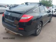 ✅ 2014 Honda Crosstour EX-L • VIN: 5J6TF2H57EL002688 • Lot: 42348181. Wystawiony na IAAI z przebiegiem 289 144 mil. Bezpłatny archiwum sprzedaży aukcyjnych z USA i szczegółowy raport historii pojazdu na DreamBid. Zdjęcie 4.