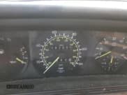 ✅ 1983 Mercedes-Benz 300 SD • VIN: WDBCB20A6DB049854 • Lot: 80966454. Listed on Copart with 162,999 mi. Free auction sales archive from the USA and detailed vehicle history report at DreamBid. Image 9.