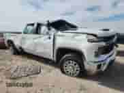 2025 Chevrolet Silverado 3500HD LT с VIN 1GC4KTEY7SF203852, выставлен на аукционе Copart как лот 70980815 с пробегом Не указан миль и Списание • Salvage title. История ставок и продаж доступна на DreamBid. Изображение 4.