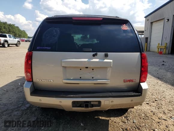 ✅ 2007 GMC Yukon SLT • VIN: 1GKFC13J97J142626 • Lot: 70885445. Listed on Copart with 215,884 mi. Free auction sales archive from the USA and detailed vehicle history report at DreamBid. Image 6.