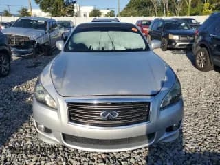 ✅ 2013 Infiniti M • VIN: JN1BY1AP5DM512275 • Lot: 89555185. Wystawiony na Copart z przebiegiem Nie podano. Bezpłatny archiwum sprzedaży aukcyjnych z USA i szczegółowy raport historii pojazdu na DreamBid. Zdjęcie 5.