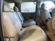 ✅ 2004 Chevrolet Suburban LS • VIN: 1GNEC16Z04J269261 • Лот: 46667485. Опубликован ранее на Copart с пробегом 180 923 миль. Бесплатный доступ к архиву аукционных продаж из США и подробный отчёт об истории автомобиля на DreamBid. Изображение 11.