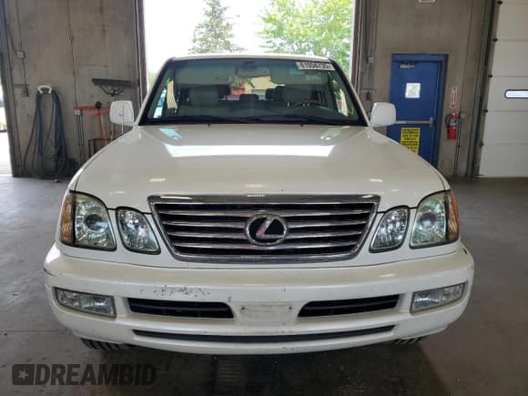 ✅ 2007 Lexus LX 470 • VIN: JTJHT00WX74026183 • Лот: 61056735. Опубликован ранее на Copart с пробегом 197 316 миль. Бесплатный доступ к архиву аукционных продаж из США и подробный отчёт об истории автомобиля на DreamBid. Изображение 5.