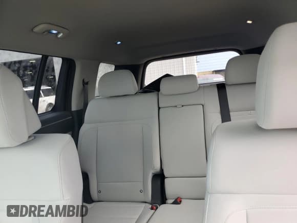 ✅ 2024 Hyundai Santa Fe SE • VIN: 5NMP14GL6RH018020 • Lot: 67922215. Listed on Copart with 12,075 mi. Free auction sales archive from the USA and detailed vehicle history report at DreamBid. Image 10.