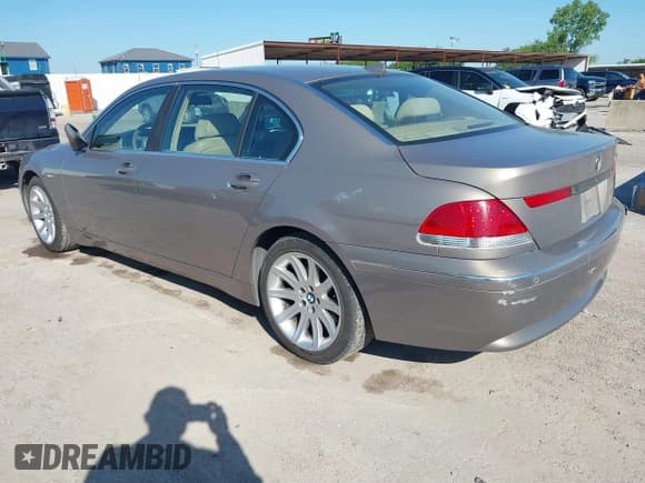 ✅ 2003 BMW 7 Series 745Li • VIN: WBAGN63493DR14954 • Lot: 42219740. Listed on IAAI with 98,342 mi. Free auction sales archive from the USA and detailed vehicle history report at DreamBid. Image 3.