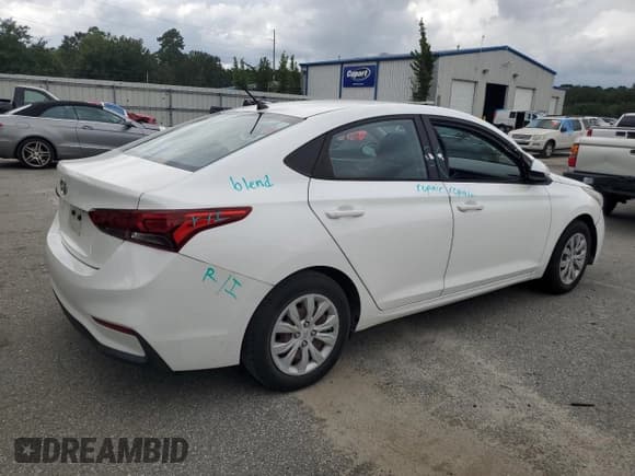 ✅ 2019 Hyundai Accent SE • VIN: 3KPC24A37KE053778 • Лот: 69068504. Опубликован ранее на Copart с пробегом 22 836 миль. Бесплатный доступ к архиву аукционных продаж из США и подробный отчёт об истории автомобиля на DreamBid. Изображение 3.