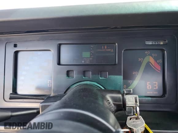 1984 Chevrolet Corvette with VIN 1G1AY0781E5145267, listed as a Copart auction lot 76045174 with 106,335 mi miles and Clean title. Bid and sale history available at DreamBid. Image 9.