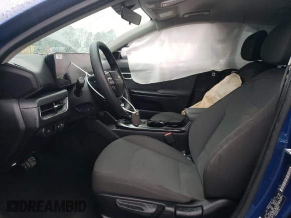 ✅ 2025 Kia K4 LXS • VIN: 3KPFT4DE9SE088491 • Lot: 81883675. Wystawiony na Copart z przebiegiem 5 847 mil. Bezpłatny archiwum sprzedaży aukcyjnych z USA i szczegółowy raport historii pojazdu na DreamBid. Zdjęcie 7.