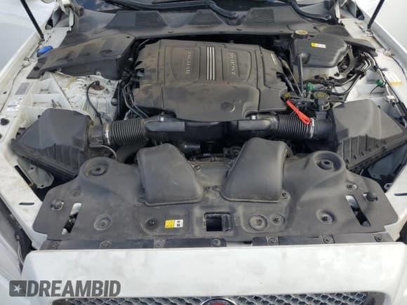 ✅ 2015 Jaguar XJ Portfolio • VIN: SAJWJ2GD9F8V80808 • Lot: 69785955. Wystawiony na Copart z przebiegiem 145 257 mil. Bezpłatny archiwum sprzedaży aukcyjnych z USA i szczegółowy raport historii pojazdu na DreamBid. Zdjęcie 11.