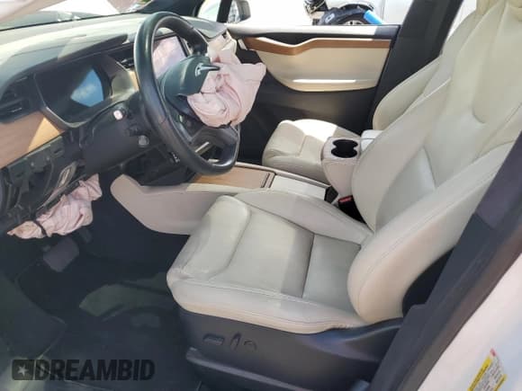 ✅ 2020 Tesla Model X Long Range • VIN: 5YJXCAE26LF271849 • Lot: 52869255. Listed on Copart with 108,147 mi. Free auction sales archive from the USA and detailed vehicle history report at DreamBid. Image 7.