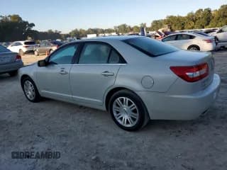 ✅ 2006 Lincoln Zephyr • VIN: 3LNHM26136R649394 • Лот: 76997844. Опубликован ранее на Copart с пробегом 118 297 миль. Бесплатный доступ к архиву аукционных продаж из США и подробный отчёт об истории автомобиля на DreamBid. Изображение 2.