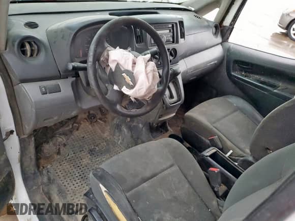 2015 Chevrolet City Express Cargo LS с VIN 3N63M0YN2FK719623, выставлен на аукционе Copart как лот 51427615 с пробегом 171 018 миль миль и Списание • Salvage title. История ставок и продаж доступна на DreamBid. Изображение 8.