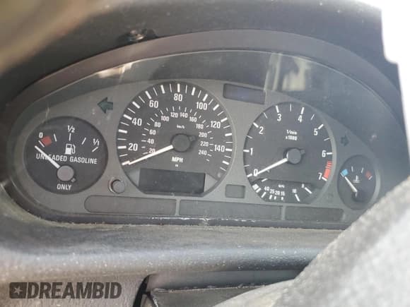 ✅ 1999 BMW 3 Series 328is • VIN: WBABG1338XET08298 • Лот: 67416004. Опубликован ранее на Copart с пробегом Не указан. Бесплатный доступ к архиву аукционных продаж из США и подробный отчёт об истории автомобиля на DreamBid. Изображение 9.