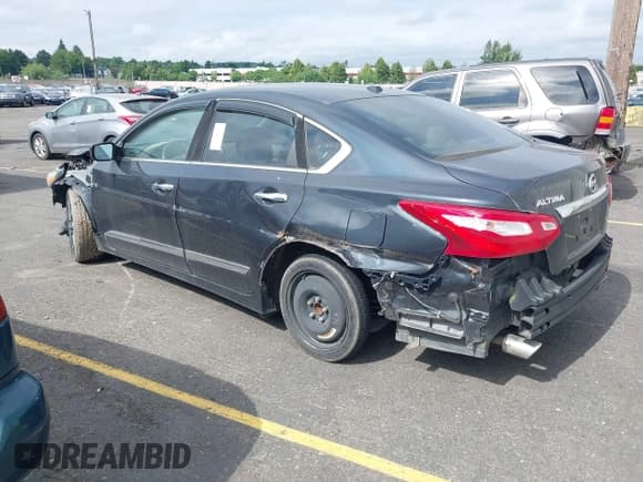 ✅ 2016 Nissan Altima SL • VIN: 1N4AL3AP7GC121177 • Lot: 42428623. Listed on IAAI with 96,024 mi. Free auction sales archive from the USA and detailed vehicle history report at DreamBid. Image 6.