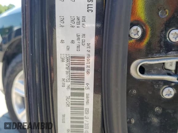 ✅ 2015 Ram 1500 Outdoorsman • VIN: 1C6RR7GM8FS677753 • Lot: 62001855. Listed on Copart with 109,193 mi. Free auction sales archive from the USA and detailed vehicle history report at DreamBid. Image 12.