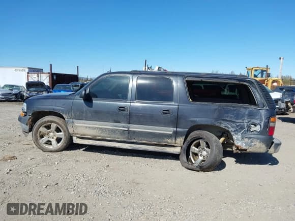 ✅ 2005 Chevrolet Suburban LT • VIN: 1GNFK16Z15J105364 • Лот: 42266288. Опубликован ранее на IAAI с пробегом 182 150 миль. Бесплатный доступ к архиву аукционных продаж из США и подробный отчёт об истории автомобиля на DreamBid. Изображение 14.