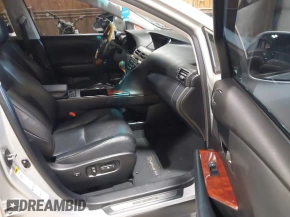 ✅ 2011 Lexus RX 350 • VIN: 2T2BK1BA9BC114145 • Lot: 43798806. Listed on IAAI with 93,335 mi. Free auction sales archive from the USA and detailed vehicle history report at DreamBid. Image 5.