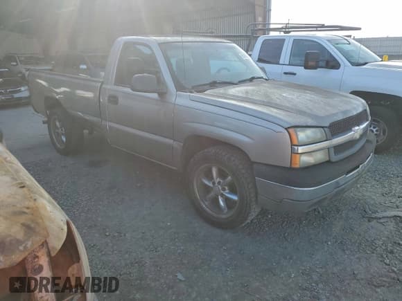✅ 2003 Chevrolet Silverado 1500 Work Truck • VIN: 1GCEK14V33Z239988 • Lot: 95162555. Listed on Copart with 213,565 mi. Free auction sales archive from the USA and detailed vehicle history report at DreamBid. Image 4.