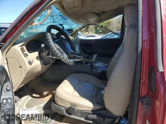 ✅ 2006 Ford Ranger STX • VIN: 1FTZR44EX6PA66372 • Lot: 87265035. Listed on Copart with 105,395 mi. Free auction sales archive from the USA and detailed vehicle history report at DreamBid. Image 7.