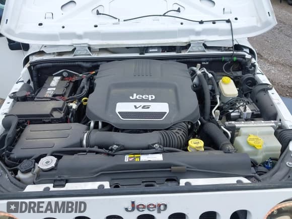 ✅ 2016 Jeep Wrangler Unlimited Sport • VIN: 1C4HJWDG7GL238107 • Lot: 42345271. Listed on IAAI with 104,540 mi. Free auction sales archive from the USA and detailed vehicle history report at DreamBid. Image 10.