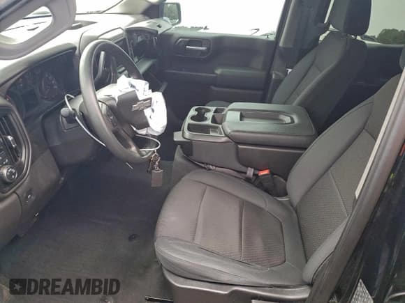 ✅ 2019 Chevrolet Silverado 1500 Custom Trail Boss • VIN: 3GCPYCEF8KG205103 • Lot: 92274205. Wystawiony na Copart z przebiegiem 104 622 mil. Bezpłatny archiwum sprzedaży aukcyjnych z USA i szczegółowy raport historii pojazdu na DreamBid. Zdjęcie 7.