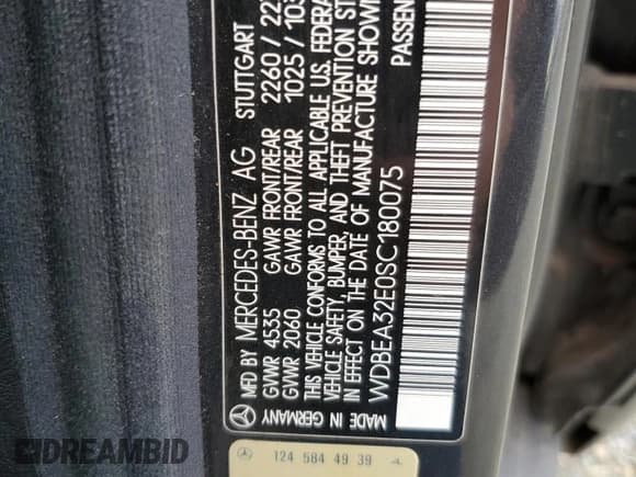 ✅ 1995 Mercedes-Benz E 320 • VIN: WDBEA32E0SC180075 • Lot: 78734204. Wystawiony na Copart z przebiegiem 268 276 mil. Bezpłatny archiwum sprzedaży aukcyjnych z USA i szczegółowy raport historii pojazdu na DreamBid. Zdjęcie 12.