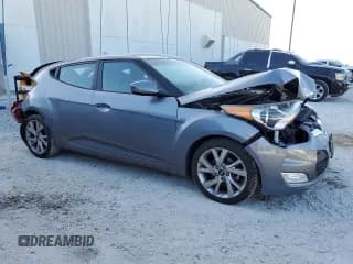 ✅ 2017 Hyundai Veloster • VIN: KMHTC6AD2HU305587 • Lot: 78681904. Wystawiony na Copart z przebiegiem 130 373 mil. Bezpłatny archiwum sprzedaży aukcyjnych z USA i szczegółowy raport historii pojazdu na DreamBid. Zdjęcie 4.