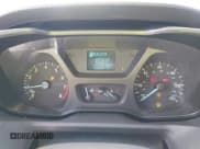 ✅ 2017 Ford Transit • VIN: 1FTYE2CM0HKA14592 • Lot: 41701245. Wystawiony na IAAI z przebiegiem 33 378 mil. Bezpłatny archiwum sprzedaży aukcyjnych z USA i szczegółowy raport historii pojazdu na DreamBid. Zdjęcie 7.