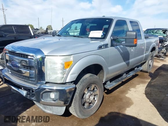 ✅ 2012 Ford F-250 XL • VIN: 1FT7W2B65CEC25578 • Lot: 43572341. Wystawiony na IAAI z przebiegiem 190 608 mil. Bezpłatny archiwum sprzedaży aukcyjnych z USA i szczegółowy raport historii pojazdu na DreamBid. Zdjęcie 2.