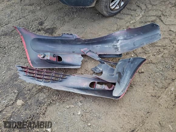 ✅ 2004 Chrysler PT Cruiser Limited • VIN: 3C8FY68B64T207656 • Lot: 94111745. Wystawiony na Copart z przebiegiem 176 882 mil. Bezpłatny archiwum sprzedaży aukcyjnych z USA i szczegółowy raport historii pojazdu na DreamBid. Zdjęcie 12.