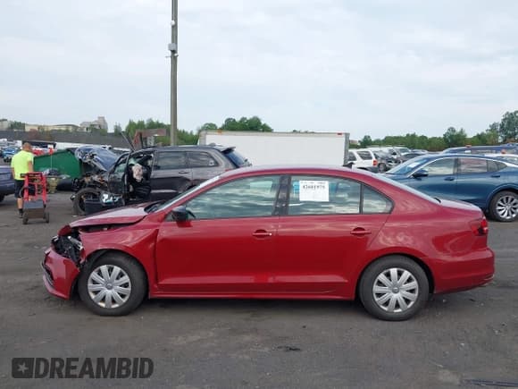 ✅ 2016 Volkswagen Jetta S • VIN: 3VW167AJ0GM299934 • Лот: 42601975. Опубликован ранее на IAAI с пробегом 125 278 миль. Бесплатный доступ к архиву аукционных продаж из США и подробный отчёт об истории автомобиля на DreamBid. Изображение 14.