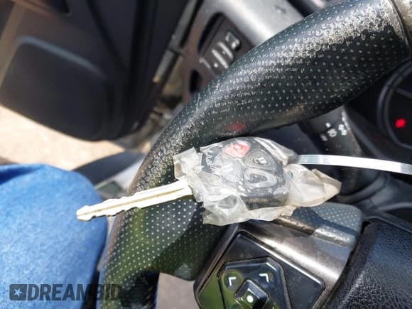 ✅ 2016 Toyota 4Runner Limited • VIN: JTEBU5JR4G5390455 • Lot: 42963156. Wystawiony na IAAI z przebiegiem 172 679 mil. Bezpłatny archiwum sprzedaży aukcyjnych z USA i szczegółowy raport historii pojazdu na DreamBid. Zdjęcie 11.