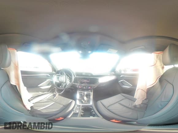 ✅ 2022 Audi Q3 Premium • VIN: WA1AUCF39N1001722 • Лот: 86718215. Опубликован ранее на Copart с пробегом 31 722 миль. Бесплатный доступ к архиву аукционных продаж из США и подробный отчёт об истории автомобиля на DreamBid. Изображение 15.