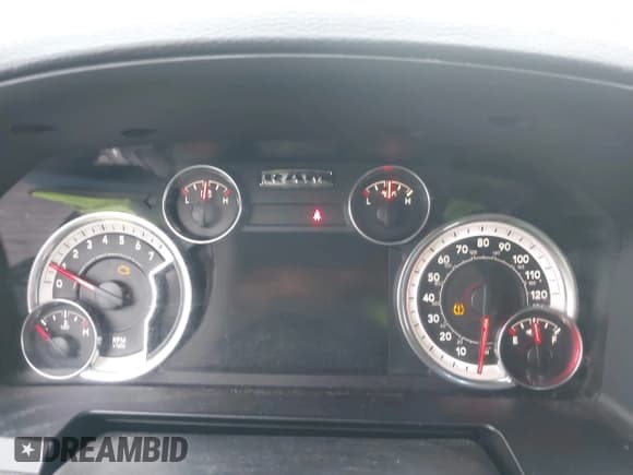 ✅ 2013 Ram 1500 Sport • VIN: 1C6RR7MT0DS608578 • Lot: 43728107. Wystawiony na IAAI z przebiegiem Nie podano. Bezpłatny archiwum sprzedaży aukcyjnych z USA i szczegółowy raport historii pojazdu na DreamBid. Zdjęcie 7.