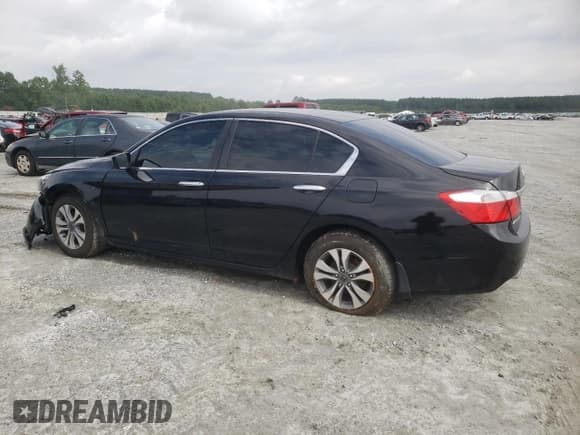 ✅ 2015 Honda Accord LX • VIN: 1HGCR2F31FA085175 • Lot: 68076095. Wystawiony na Copart z przebiegiem 132 266 mil. Bezpłatny archiwum sprzedaży aukcyjnych z USA i szczegółowy raport historii pojazdu na DreamBid. Zdjęcie 2.