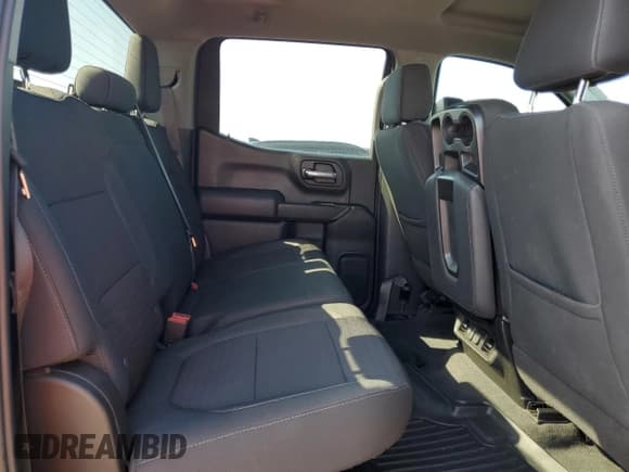 ✅ 2021 Chevrolet Silverado 1500 LT • VIN: 1GCPWCED5MZ383073 • Lot: 67373034. Wystawiony na Copart z przebiegiem 68 874 mil. Bezpłatny archiwum sprzedaży aukcyjnych z USA i szczegółowy raport historii pojazdu na DreamBid. Zdjęcie 10.