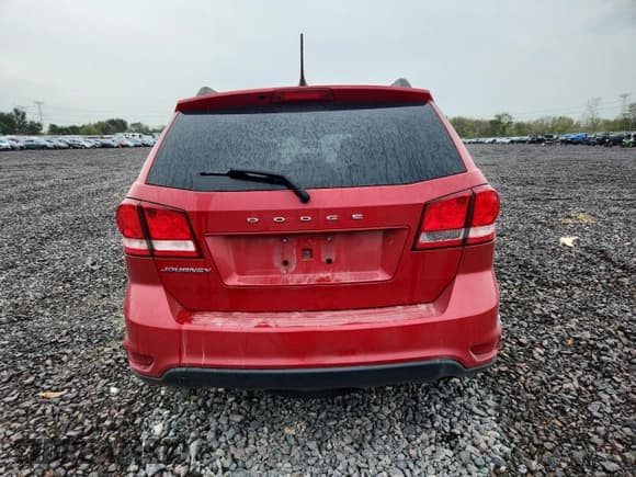 ✅ 2018 Dodge Journey SXT • VIN: 3C4PDCBB0JT322838 • Lot: 86187245. Listed on Copart with 91,299 mi. Free auction sales archive from the USA and detailed vehicle history report at DreamBid. Image 6.