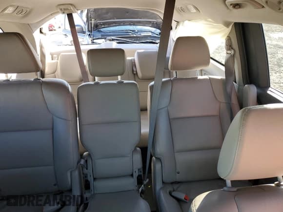 ✅ 2014 Honda Odyssey EX-L • VIN: 5FNRL5H64EB026422 • Lot: 91562965. Listed on Copart with 195,040 mi. Free auction sales archive from the USA and detailed vehicle history report at DreamBid. Image 10.