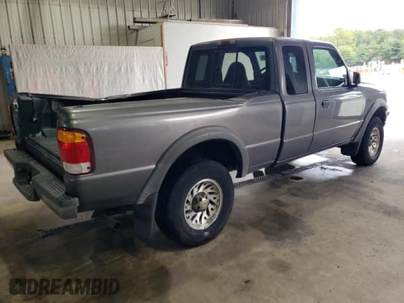 ✅ 1999 Ford Ranger XLT • VIN: 1FTZR15X6XTA81247 • Lot: 84554835. Wystawiony na Copart z przebiegiem 61 334 mil. Bezpłatny archiwum sprzedaży aukcyjnych z USA i szczegółowy raport historii pojazdu na DreamBid. Zdjęcie 3.
