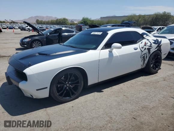✅ 2018 Dodge Challenger T/A • VIN: 2C3CDZBT5JH171390 • Lot: 66577474. Wystawiony na Copart z przebiegiem 82 647 mil. Bezpłatny archiwum sprzedaży aukcyjnych z USA i szczegółowy raport historii pojazdu na DreamBid. Zdjęcie 1.