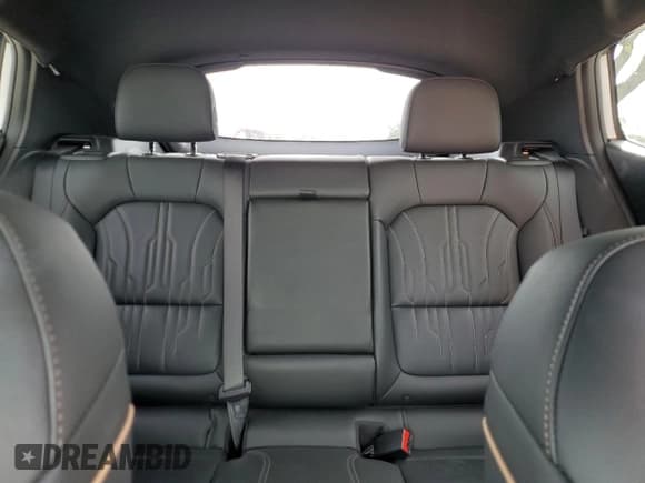 ✅ 2024 Buick Envista Avenir • VIN: KL47LCE2XRB042818 • Lot: 84437375. Wystawiony na Copart z przebiegiem 36 138 mil. Bezpłatny archiwum sprzedaży aukcyjnych z USA i szczegółowy raport historii pojazdu na DreamBid. Zdjęcie 10.