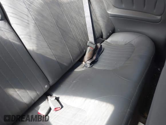 ✅ 2003 Pontiac Grand Am GT1 • VIN: 1G2NV12E23C308025 • Лот: 42458294. Опубликован ранее на IAAI с пробегом 205 349 миль. Бесплатный доступ к архиву аукционных продаж из США и подробный отчёт об истории автомобиля на DreamBid. Изображение 8.