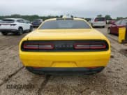 ✅ 2017 Dodge Challenger SXT • VIN: 2C3CDZAG5HH617326 • Lot: 69442005. Wystawiony na Copart z przebiegiem 180 163 mil. Bezpłatny archiwum sprzedaży aukcyjnych z USA i szczegółowy raport historii pojazdu na DreamBid. Zdjęcie 6.