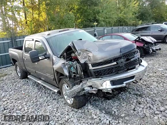 ✅ 2013 Chevrolet Silverado 2500HD LTZ • VIN: 1GC1KYCG0DF233336 • Lot: 72005004. Listed on Copart with Not provided. Free auction sales archive from the USA and detailed vehicle history report at DreamBid. Image 11.