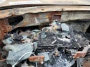 ✅ 2000 Ford Crown Victoria LX • VIN: 2FAFP74W3YX124490 • Lot: 69861735. Wystawiony na Copart z przebiegiem Nie podano. Bezpłatny archiwum sprzedaży aukcyjnych z USA i szczegółowy raport historii pojazdu na DreamBid. Zdjęcie 9.