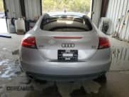 ✅ 2008 Audi TT 3.2L • VIN: TRUDD38J881001350 • Lot: 81745635. Wystawiony na Copart z przebiegiem 166 341 mil. Bezpłatny archiwum sprzedaży aukcyjnych z USA i szczegółowy raport historii pojazdu na DreamBid. Zdjęcie 6.