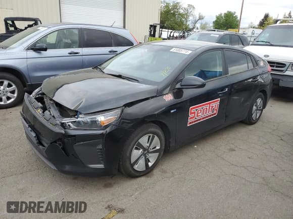 ✅ 2019 Hyundai Ioniq Blue • VIN: KMHC65LC7KU120304 • Lot: 51005774. Wystawiony na Copart z przebiegiem 109 930 mil. Bezpłatny archiwum sprzedaży aukcyjnych z USA i szczegółowy raport historii pojazdu na DreamBid. Zdjęcie 1.