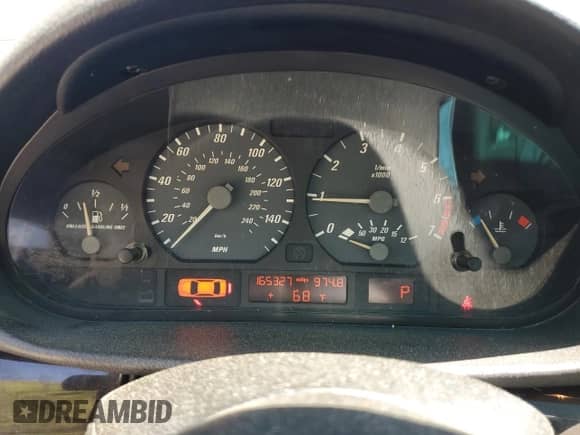 2000 BMW 3 Series 323Ci с VIN WBABM3345YJN83679, выставлен на аукционе Copart как лот 54029145 с пробегом 165 327 миль миль и Списание • Salvage title. История ставок и продаж доступна на DreamBid. Изображение 9.