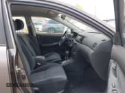 ✅ 2003 Toyota Corolla CE • VIN: 1NXBR32E93Z123099 • Lot: 43150133. Wystawiony na IAAI z przebiegiem 140 715 mil. Bezpłatny archiwum sprzedaży aukcyjnych z USA i szczegółowy raport historii pojazdu na DreamBid. Zdjęcie 5.